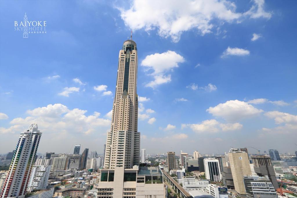 Thang máy LGs tốc độ cao Baiyoke Tower