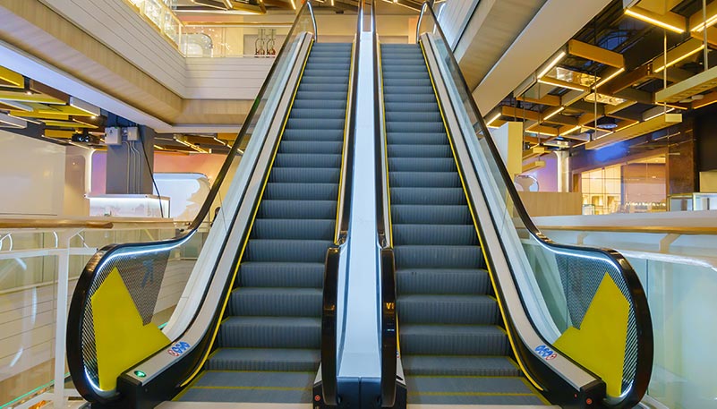 Những ưu điểm mà cầu thang cuốn ở siêu thị mang lại cho người dùng là gì?
