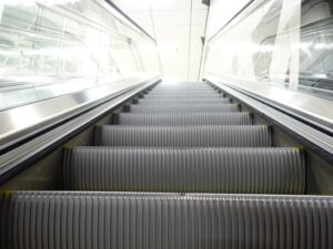 Cấu tạo của thang cuốn 